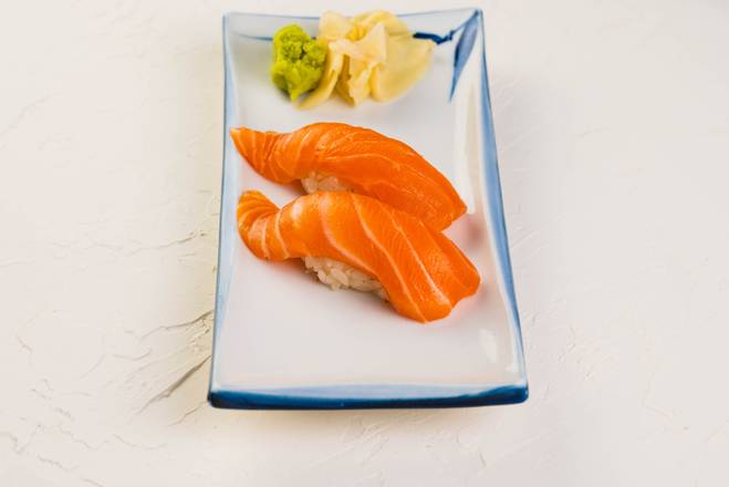 Salmon  Sushi 三文魚壽司